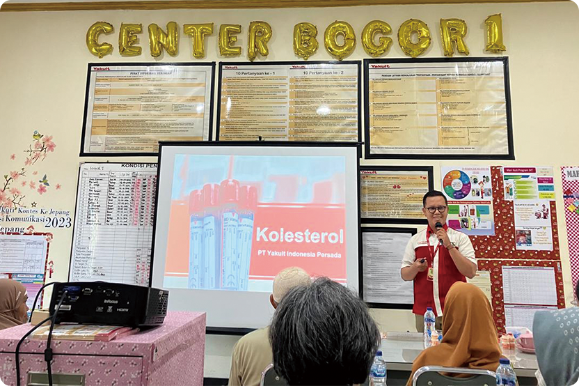 A health-related lecture organized by P.T. Yakult Indonesia Persada